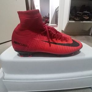 Nike Mercurial outdoor youth soccer cleat w/box
